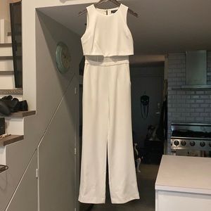 Gorgeous Ivory ***Marciano*** Formal Jump Suit Size 2 As Good As New!!!